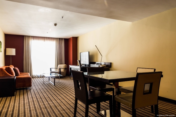 Renaissance Caracas La Castellana Hotel